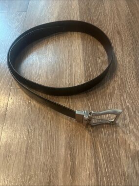 Mod brev Classic Black Leather Belt with Silver Buckle